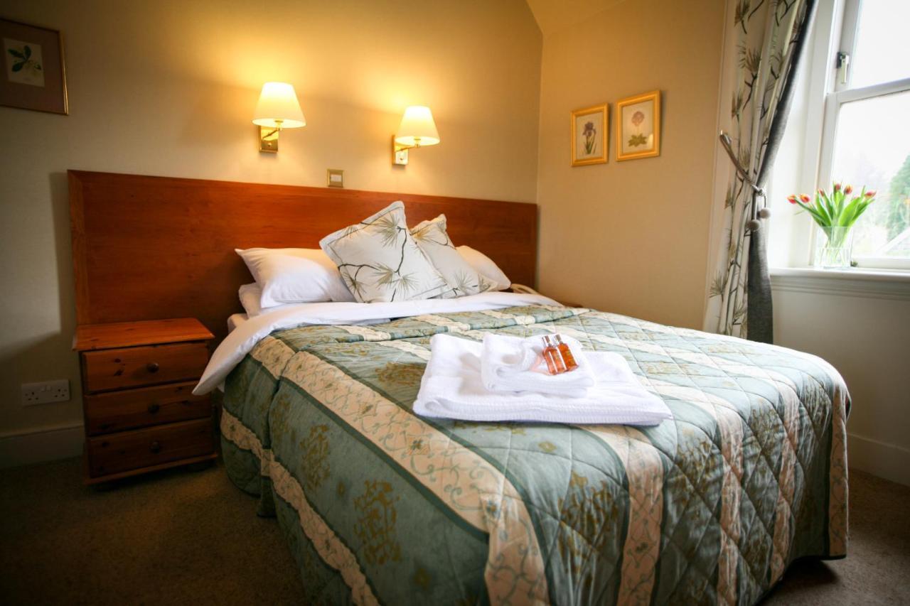 The Tomich Hotel Buitenkant foto